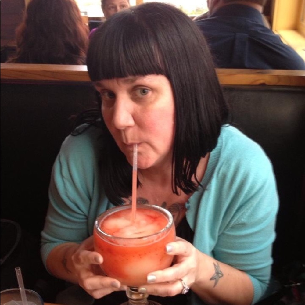 Meet your Posher, Alicia